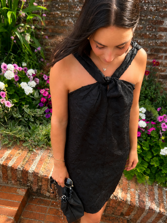 Robe noire dos nu Louisy