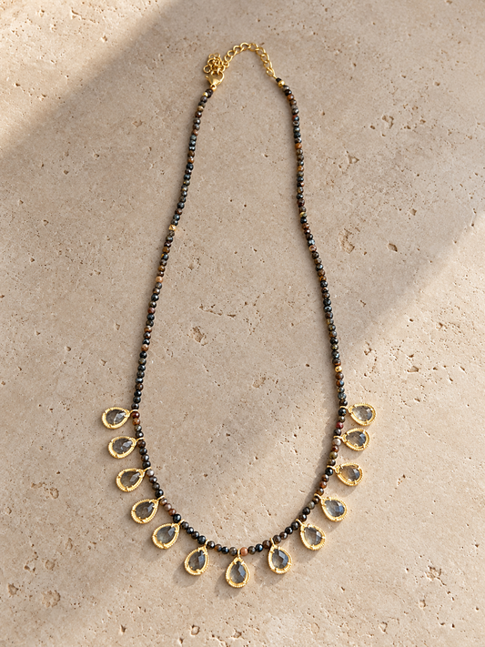 Collier Smoky
